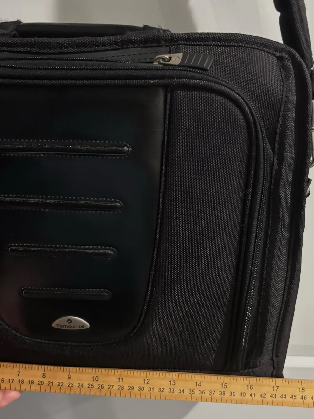 Samsonite Black Men’s Top Load Laptop Briefcase with Shoulder Strap Padded